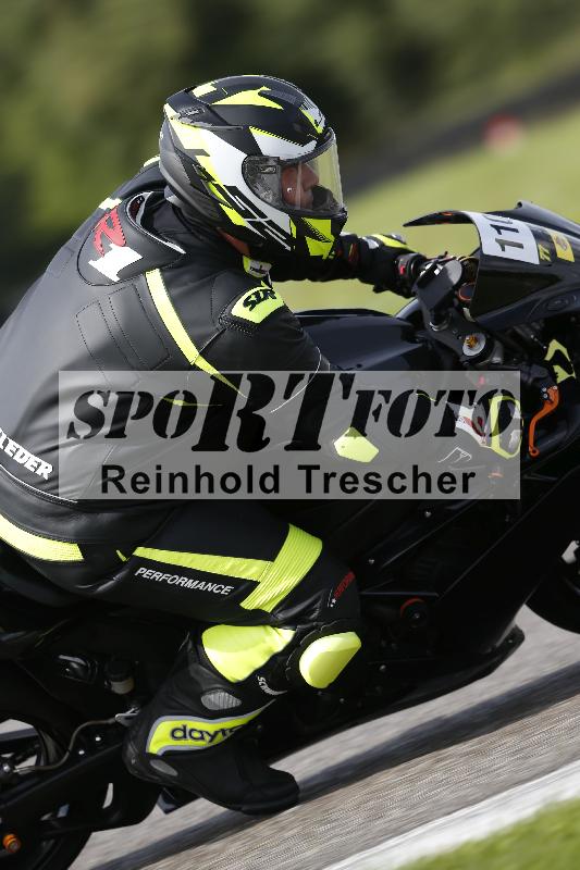 /53 16.09.2025 Track Day Domi Aegerter ADR/Gruppe gelb/110